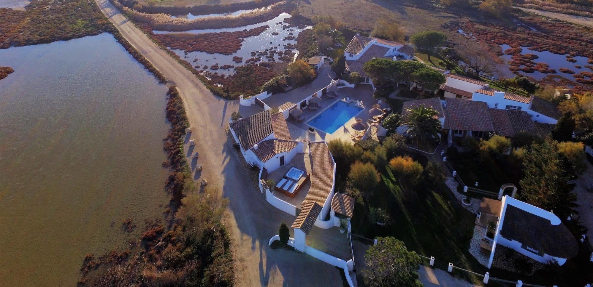 Mas des Rièges & Spa Saintes-Maries-de-La-Mer Exterior foto